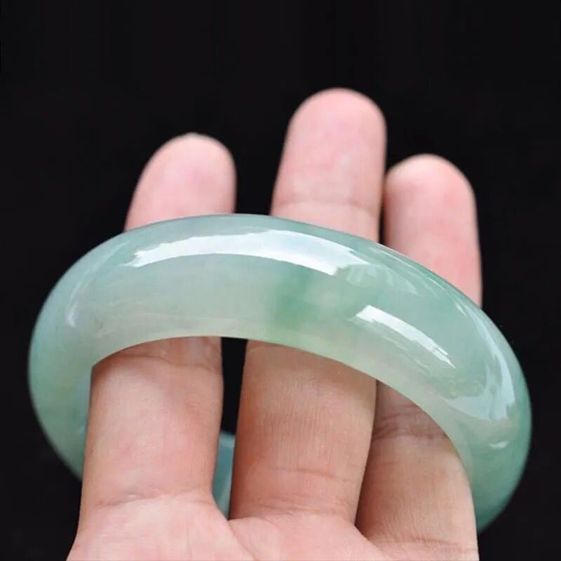 Bransoletka z naturalnego jade – Lighting recenzja i cena