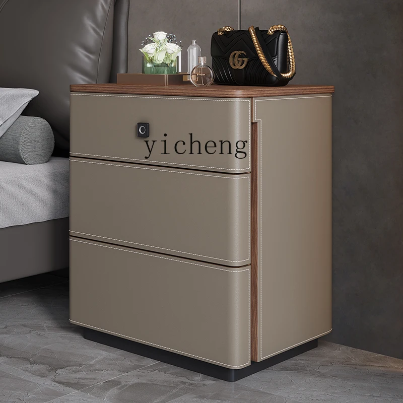 Szafka nocna ze skóry siodłowe – Storage & Organization recenzja i cena