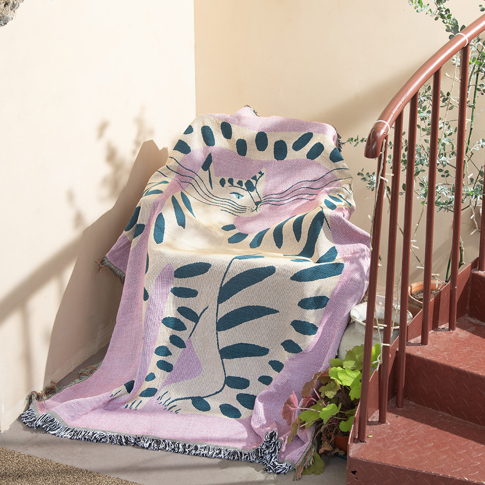 Koc w stylu boho z abstrakcyjn – Boho Throw Blanket Fringe recenzja i cena