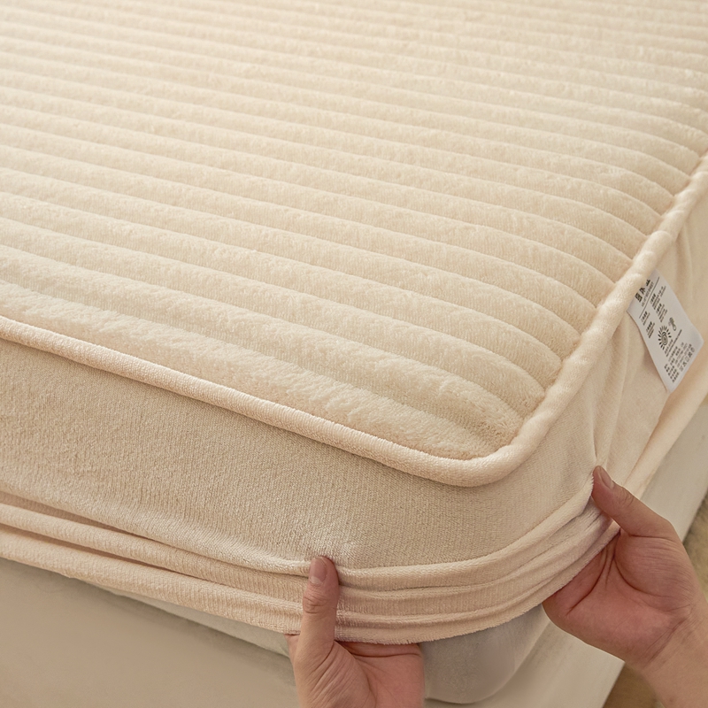 Zestaw pościeli z imitacji plu – Fitted Bed Sheets Deep Pocket recenzja i cena